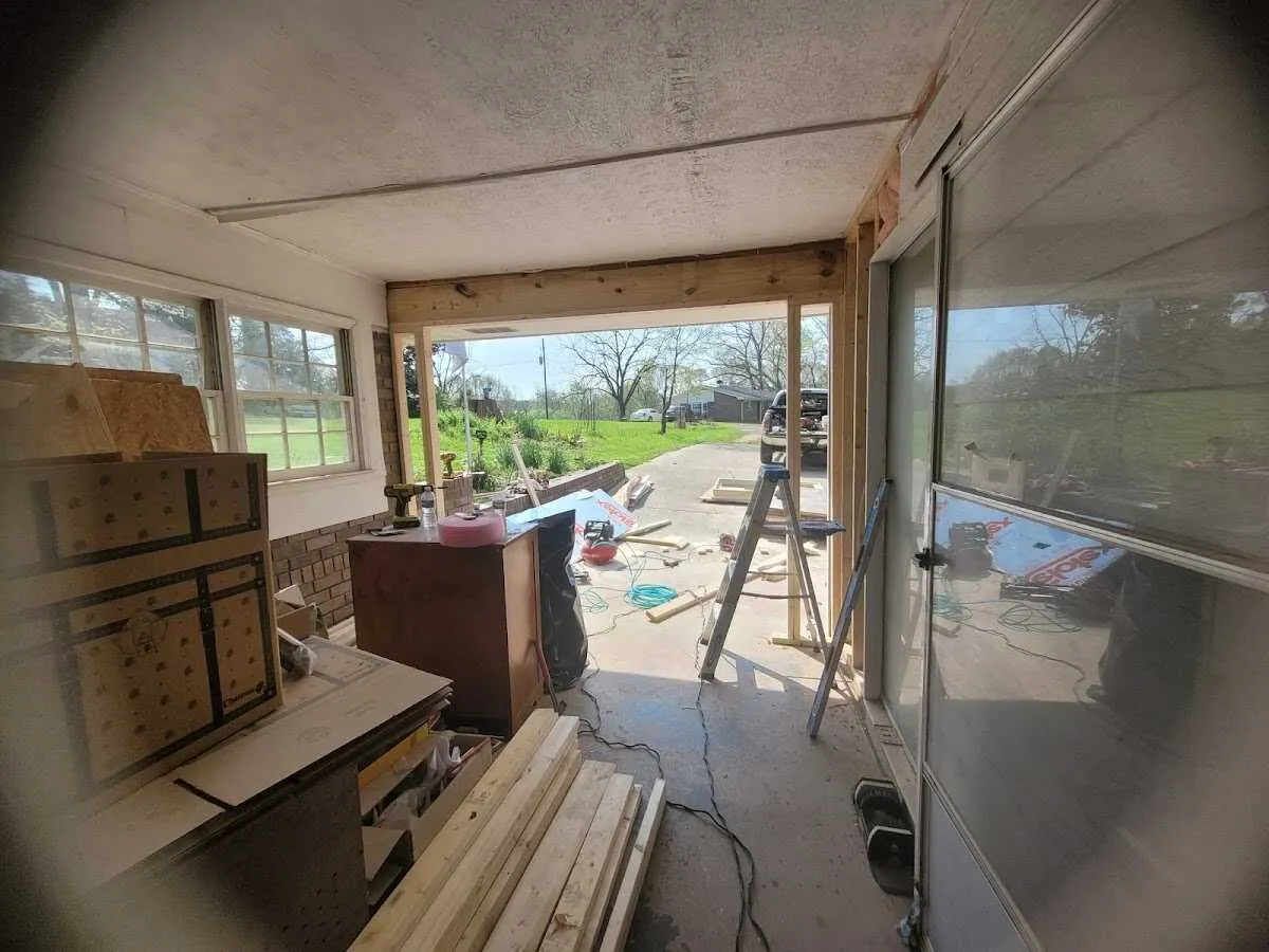 Air movers and dehumidifier for Drying & Dehumidification in Hoquiam